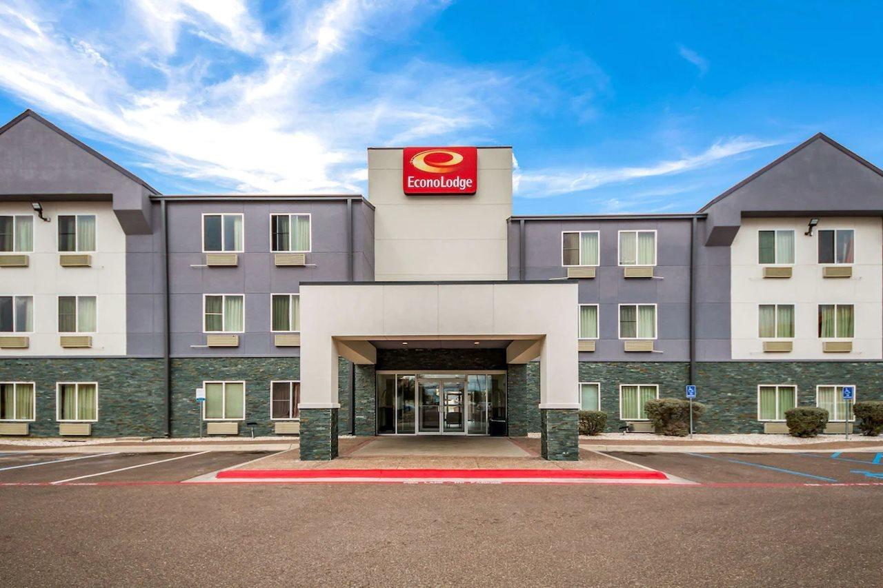 Econo Lodge Laredo Tx Exterior photo